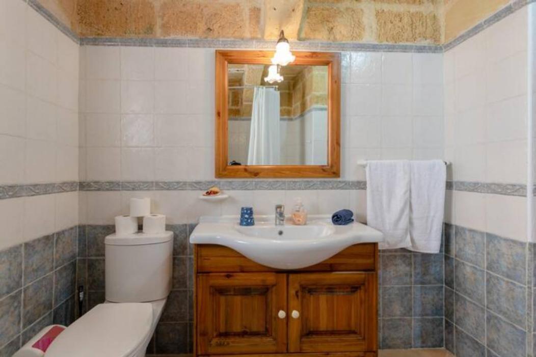 Ta' Frenc Farmhouse Gharb  Exterior photo